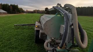 Spreading slurry  Fendt 924  Agronic 17m³  Bomech 105m  Raw sound [upl. by Swanhildas830]