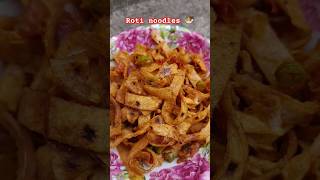 Ab banaiye bachi hui Roti ka itna tasty noodles 🍜 bante hi sab chat Kar Jaye  shorts viralvideo [upl. by Anirtik]