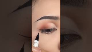 cutcreasemakeup cutcreaseeyelook cutcreasetutorial fallmakeuplook fypyoutube makeupshorts [upl. by Htezzil]