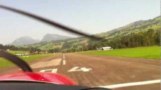 Landing vliegveld Reichenbach im Kandertal [upl. by Seldon460]