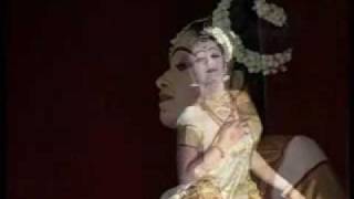 Ashtapathi Mohiniyattam [upl. by Annoyt]