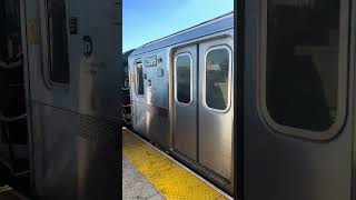 R188 7 train arriving at 40th Street [upl. by Leahicm]