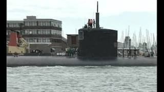 USS BOISE SSN764 Leaving Portsmouth UK 10 July 2010 [upl. by Nnaynaffit748]