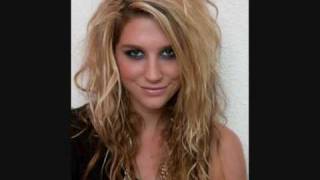 Blah Blah Blah  Kesha feat 3OH3 HQ SOUND Lyrics [upl. by Enrica]