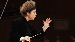 Haydn  Ouverture „L‘isola disabitata“ Hob 289  Stuttgarter Kammerorchester  Lera Auerbach [upl. by Dranel]