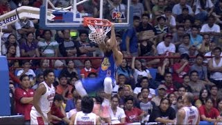 Madanly Finds Ammons on the Run  PBA Governors Cup 2016 [upl. by Yehs416]