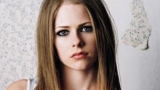 Avril Lavigne inspired smokey eye make up tutorial [upl. by Notsuoh]