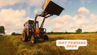 Hay Turning 2024 With Vintage Tractors  Ford 7600 Breaks Down [upl. by Nosrac775]