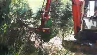 Arbeit mit Kubota Bagger Fällgreifer Eigenbau 1 [upl. by Norrek]