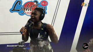 Benedicta Antwi leads a Stunning Worship Ministration  Light FM Gifted Worshiper [upl. by Llerehc]