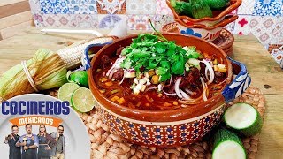 Receta Caldo de mollejas de pollo  Cocineros Mexicanos [upl. by Haleelahk]