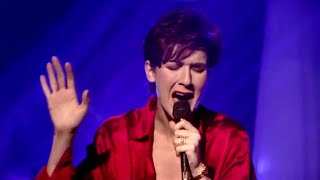 Celine Dion  Think Twice Live Top of the Pops January 1995 [upl. by Drofnas117]