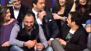 Çok Güzel Hareketler Bunlar ekibi beyaz show da  Beyaz hacca gitmiş [upl. by Nolat]