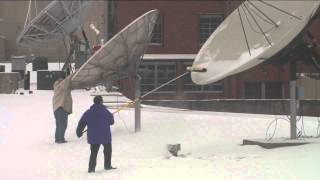 How to get snow off of a satellite dish [upl. by Helga]