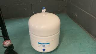 How to re pressurise your Reverse Osmosis water filter Storage Tank [upl. by Farr387]