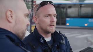 Poliisit  Känninenkamoissa oleva isä pienten lasten kanssa [upl. by Euqirat89]