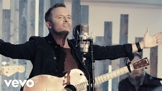 Chris Tomlin  A Christmas Alleluia Live ft Lauren Daigle Leslie Jordan [upl. by Saticilef]