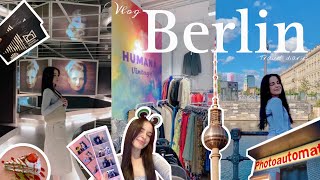 Berlin Vlog  Korean PhotoBooth🎀 coffee shop ☕️ vintage shopping 🛍️ Museos 🏛️  Maribel Buitrago [upl. by Ahseele]