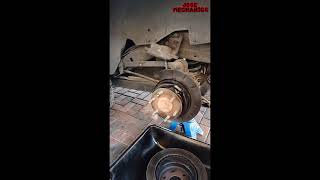 2003 Suburban josemechanics viralvideo diy axle seal [upl. by Affra931]