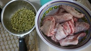 Ricette di Pasqua Agnello con piselli alla napoletana [upl. by Chladek29]