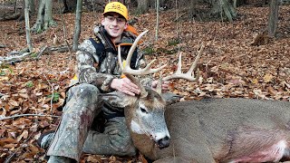 BIG BUCK DOWN New York Rifle Deer Hunting [upl. by Eicrad]