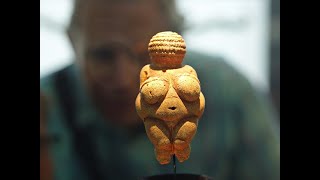 Venus paleoliticas Venus de Willendorf 32000 antes de Cristo [upl. by Anabella547]