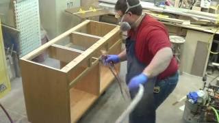 Building Custom Oak Cabinets Episode 9Spraying Vinyl Sealer  120 [upl. by Phyllys]