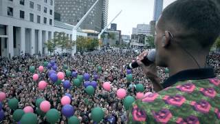 Stromae live à Montréal  Papaoutai [upl. by Ibloc]