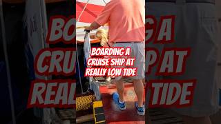 Boarding a Cruise Ship at REALLY Low Tide 干潮時にクルーズ船に乗る carnivalcruises portmonkeys [upl. by Ellimak]