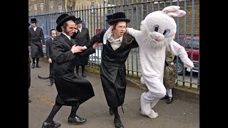 Stamford Hill  The capital of Ashkenazi ultraOrthodox Jews in Europe 🇮🇱 [upl. by Azral]