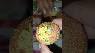 ठेले वाली पाणीपुरी तुम्हालाही आवडते का 🤔 panipurilovers panipuri viralvideo पाणीपुरी viral [upl. by Weikert]