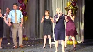 Выпускной 2013 Выступление родителей Мы уходим красиво [upl. by Joab]