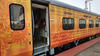 Bhubaneswar Tejas Rajdhani Express 22824 journey experience [upl. by Mathur239]