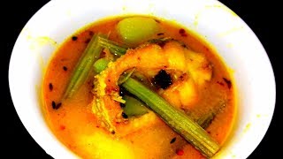 সজনে ডাটা দিয়ে মাছের ঝোল ।।Sojne Data Diye Macher Jhol Darmstick With Fish [upl. by Sivra]