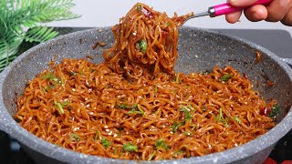 স্পাইসি চিলি গারলিক নুডলস রেসেপি  🔥 Spiciest Garlic Ramen Noodles Recipe [upl. by Docile]