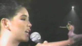 Ms Regine Velasquez  Narito Ako amp Piece of Sky [upl. by Roberto]