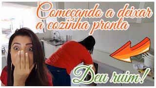 COMEÇANDO A FINALIZAR A COZINHA E A ÁREA GOURMET  TIVEMOS UM IMPREVISTO  Viviane Magalhães [upl. by Honoria742]