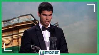 Luis Figo ENTREGA premio Laureus al tenista español Carlos Alcaraz [upl. by Atnicaj]