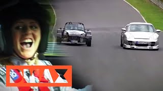 Porsche vs Caterham  D MOTOR  DMAX Deutschland [upl. by Sion869]