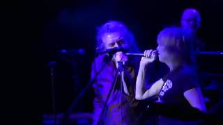 Robert Plant amp Chrissie Hynde  Bluebirds Over The Mountain  Royal Albert Hall  December 2017 [upl. by Rebliw372]