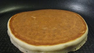 HOW TO MAKE THE PERFECT PANCAKE [upl. by Ansell576]