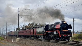 The vintage train to Castlemaine with R761 21924 [upl. by Haraz803]