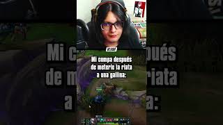 Mi compa el necesitado 🥵 leagueoflegends lol memes videojuegos gallina [upl. by Lenes]