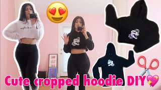 How to crop a hoodie under 5 MINUTES  Yoatzi [upl. by Kostival]