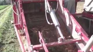 Harvesting Carrots with our Juko Supermidi potato harvester [upl. by Filler]