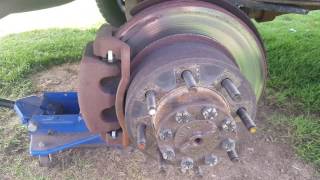 05 F250 60 Rear Caliper Seized Again [upl. by Hump]