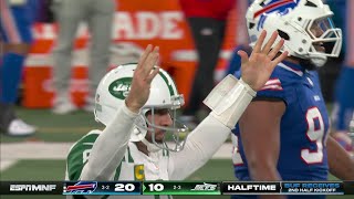 52yard HailMary Rodgers unleashes his classic throw to Lazard for Jets TD befor [upl. by Neenad]