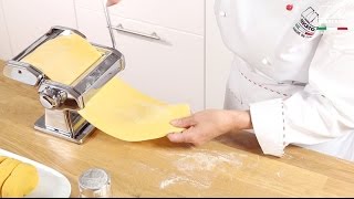 Homemade fresh pasta with Marcato Atlas 150 Classic  Video tutorial [upl. by Palma]