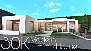 BLOXBURG 30K ROLEPLAY HOUSE  NOGAMEPASS [upl. by Aelsel]