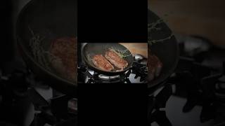 Gordon Ramsay How to Cook the Perfect Steak 🥩 [upl. by Fronniah]